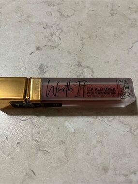 Beauty Society Worth It Lip Plumper — Rose Nude Shade